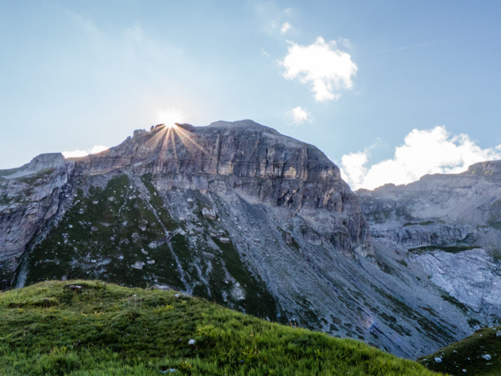 contre-jour-tour-des-fiz