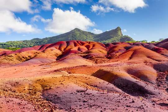 Terre des sept couleurs
